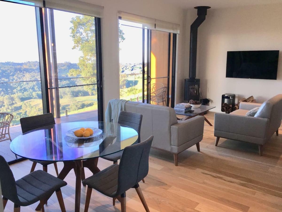 Scandinavian Cabin - Maleny - One Bedroom Eksteriør bilde